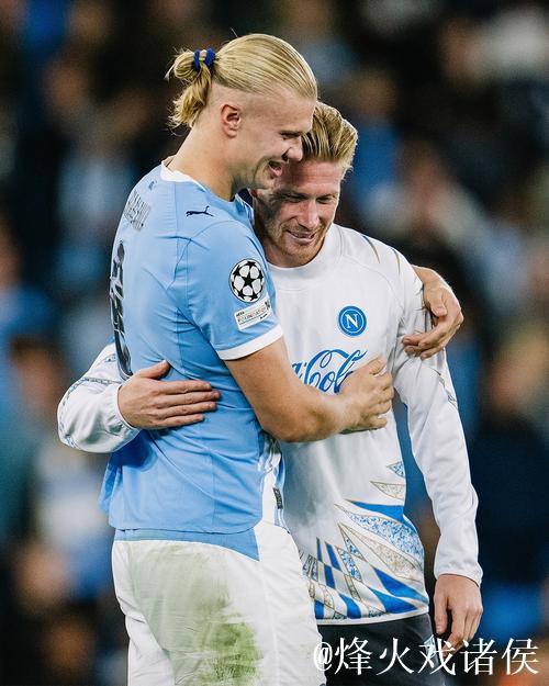 哈兰德欧冠破50球+逼红牌 曼城2-0胜十人那不勒斯 哈兰德欧冠破50球+逼红牌 曼城2-0胜十人那不勒斯